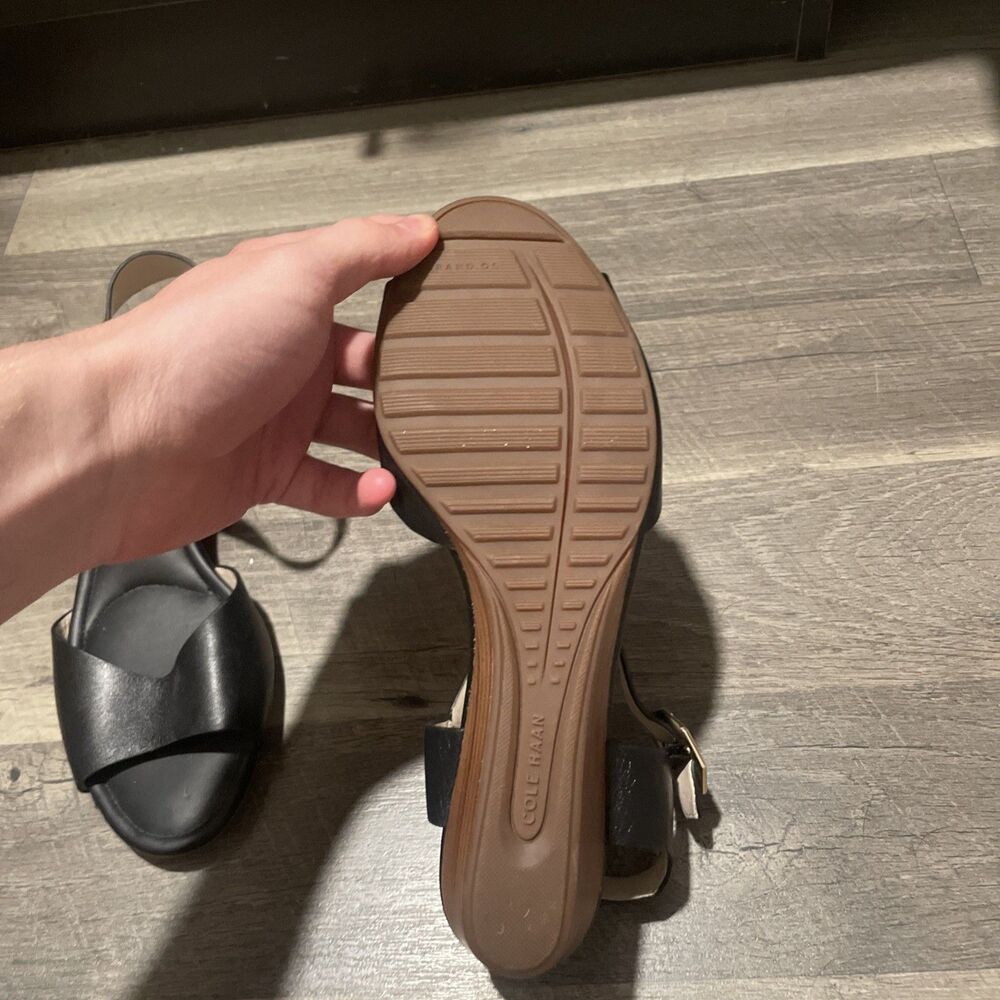 Cole Haan Evette Black Leather Wedge Ankle Strap Sandal Comfort Summer Size 8 - Picture 7 of 7